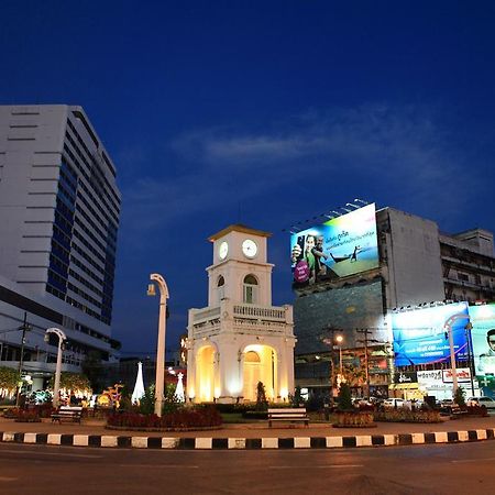 Meroom Phuket Esterno foto